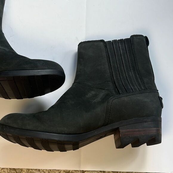 Sorel Women's Lolla Chelsea Boots (Black Suede) 7 Never worn outside - Picture 14 of 15
